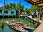 เรือคอนโดล่า  สลักคอก