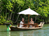 เรือคอนโดล่า  สลักคอก