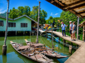 เรือคอนโดล่า  สลักคอก