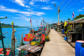 อ่าวสลัด Fishing Village