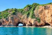 หมู่เกาะทะลุ, เกาะสิงห์, เกาะสังข์