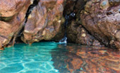 หมู่เกาะทะลุ, เกาะสิงห์, เกาะสังข์